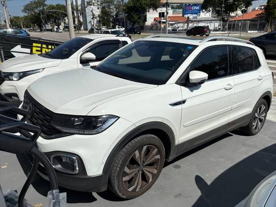 VOLKSWAGEN T-CROSS 1.4 250 TSI TOTAL FLEX HIGHLINE AUTOMÁTICO